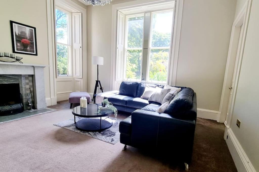 Luxury 5-Bed Villa - Winfields House Prestonpans エクステリア 写真